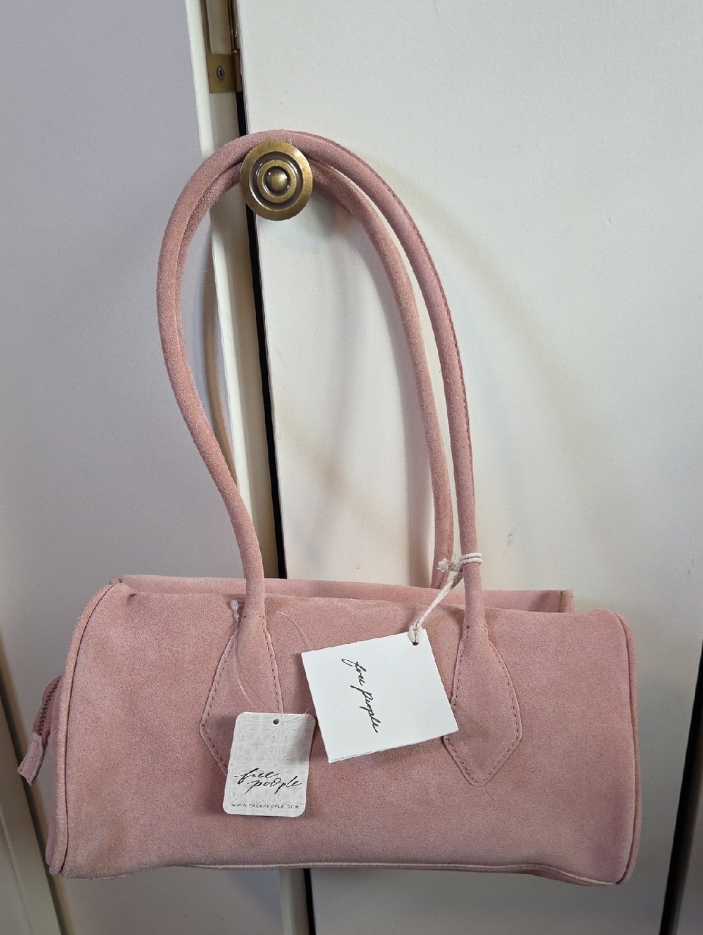 Sierra Suede Shoulder Bag - Picture 3 of 8